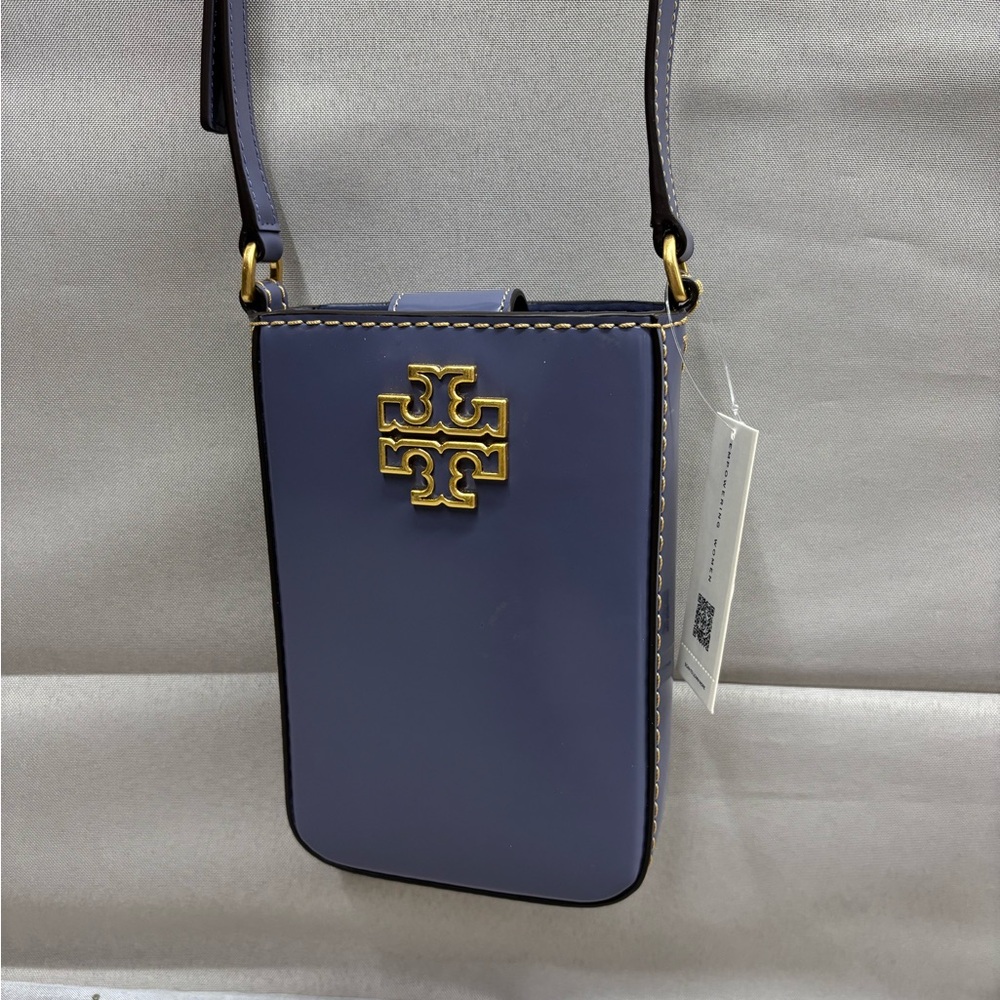 Tory Burch Purple Crossbody Bag. NWT 4 1/2” wide x 7” high. 1 1/2” deep.